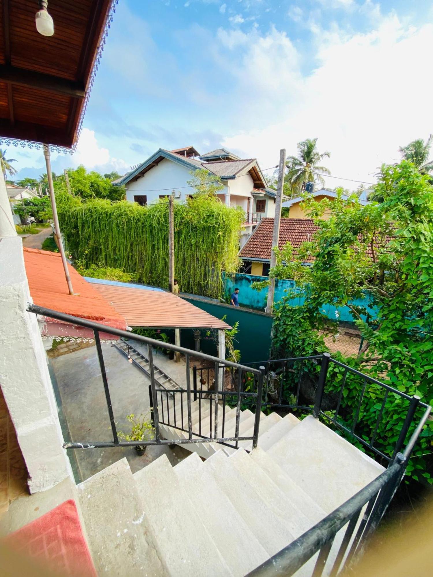 Alson Villa Hikkaduwa Exterior photo